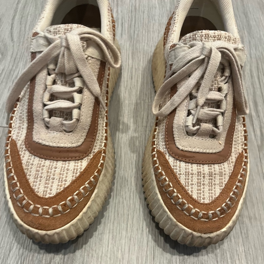 Dolce Vita Dolan Platform 7.5